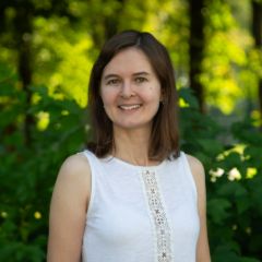 Попова Ирина
